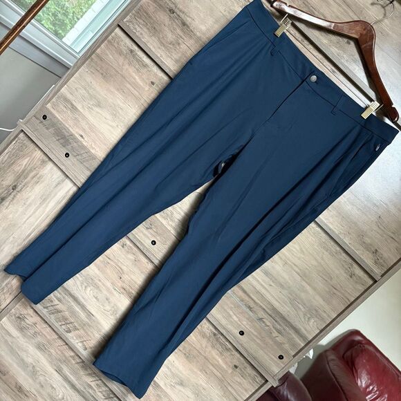 Lululemon Classic Navy Blue Dress Golf Pants Men's 40 Excellent Preworn Conditio - Picture 1 of 11